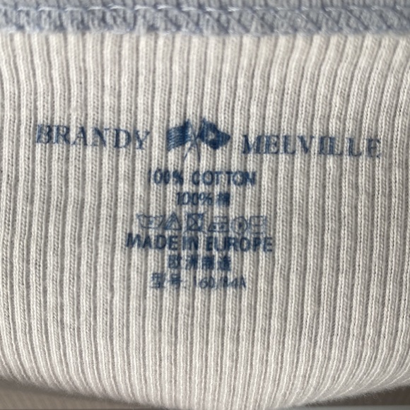 Brandy Melville, long, sleeved, raglan tee Fitted, ribbed. JR M 100% cotton EUC - Picture 2 of 3